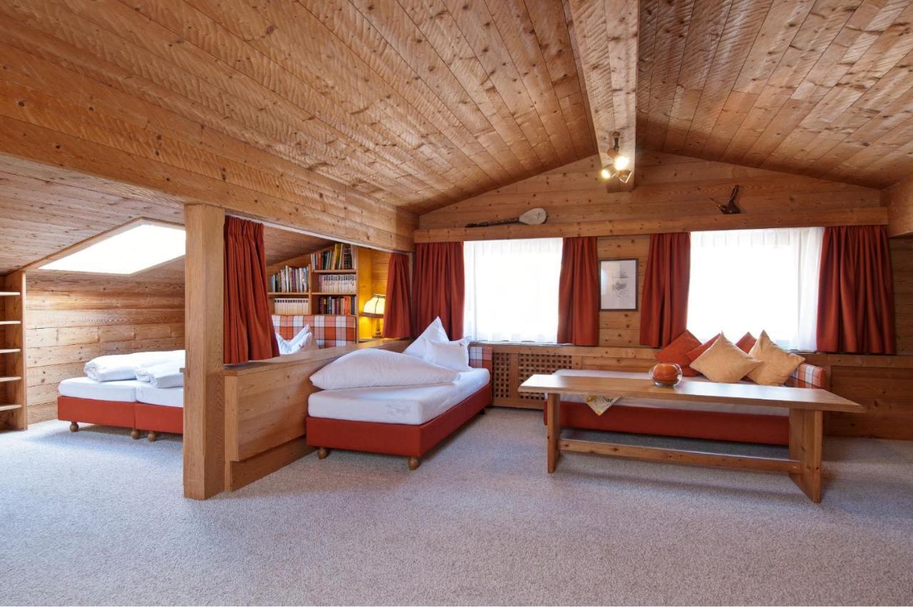 Hotel Toni Гальтюр Экстерьер фото