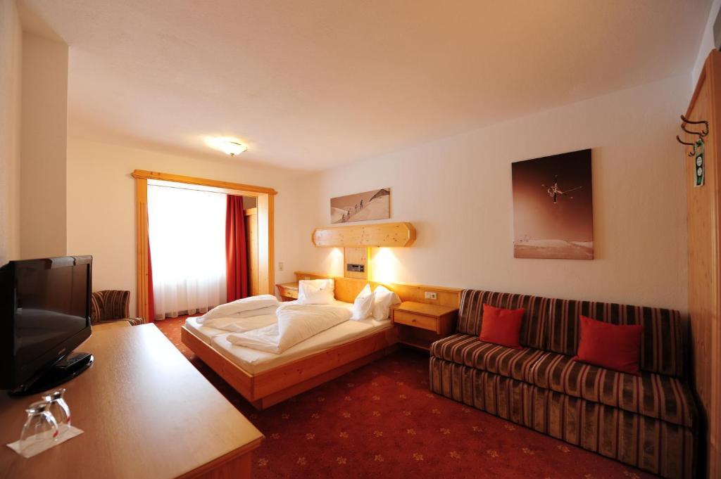 Hotel Toni Гальтюр Номер фото
