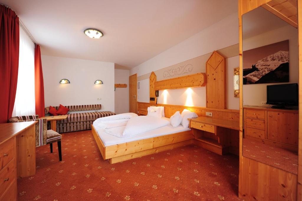Hotel Toni Гальтюр Номер фото