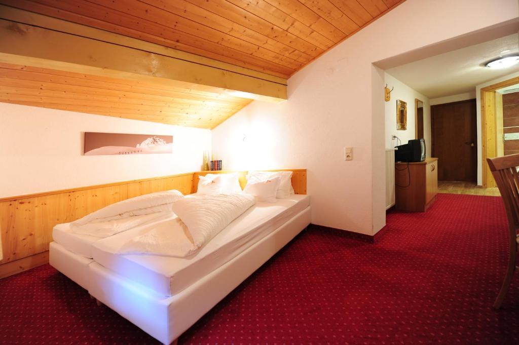 Hotel Toni Гальтюр Номер фото